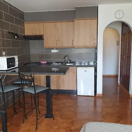 Отель Pueblo Torviscas 3*